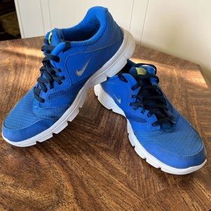 Nike Flex Experience RN3 6Y